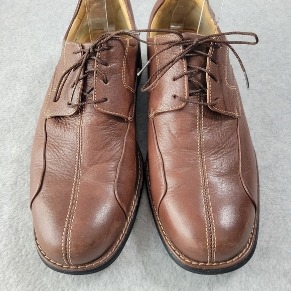Johnston & Murphy Brown Leather Oxfords